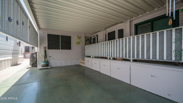 922 NICKEL Drive, Apache Junction, AZ 85119