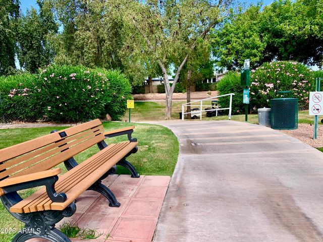 922 NICKEL Drive, Apache Junction, AZ 85119