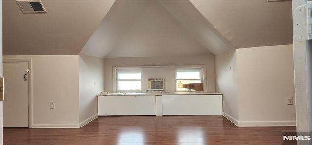 211 Broad Avenue 203, Palisades Park, NJ 07650