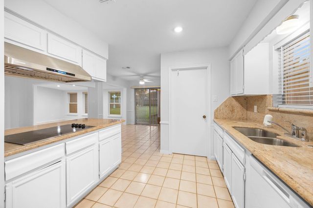 2335 Eaglerock Drive, Houston, TX 77080