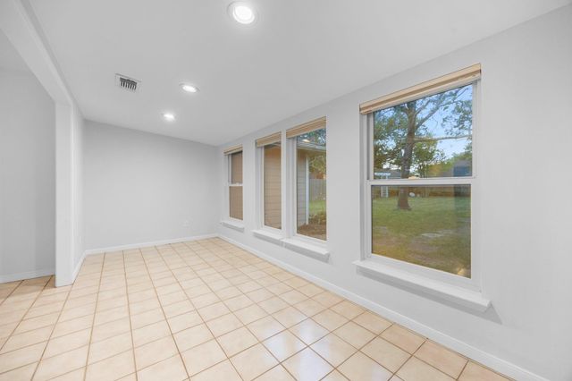 2335 Eaglerock Drive, Houston, TX 77080