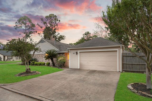 2335 Eaglerock Drive, Houston, TX 77080