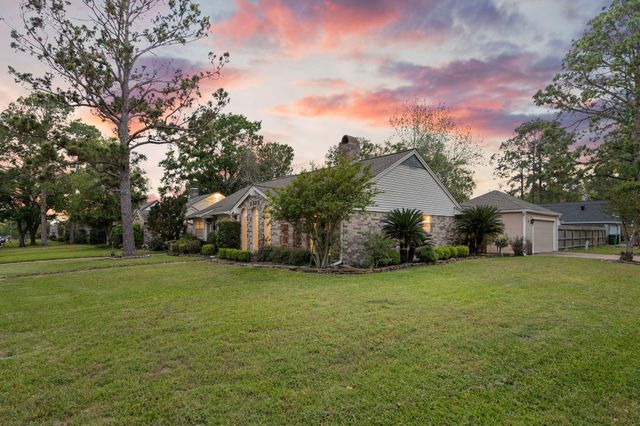 2335 Eaglerock Drive, Houston, TX 77080