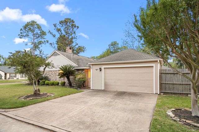 2335 Eaglerock Drive, Houston, TX 77080