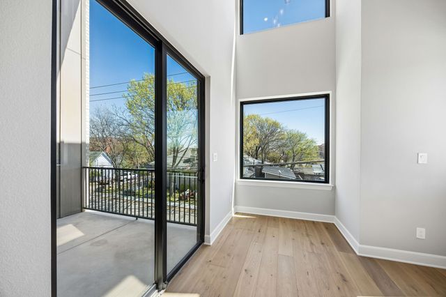 122 S Church Street, Mckinney, TX 75069