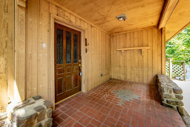 3754 Freehill Road, Bismarck, AR 71929