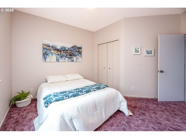 937 S St, Springfield, OR 97477