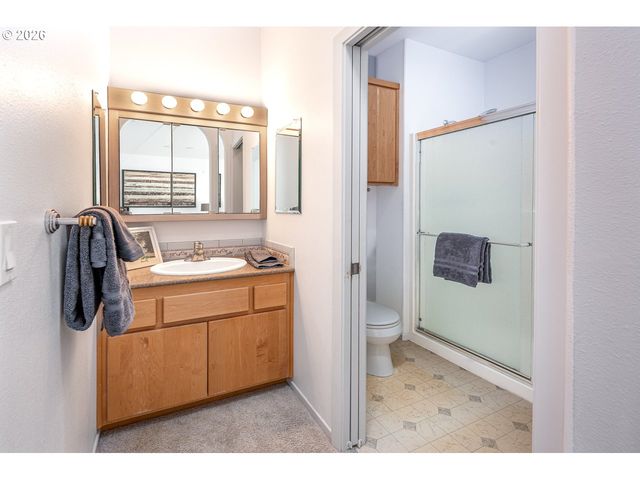 937 S St, Springfield, OR 97477