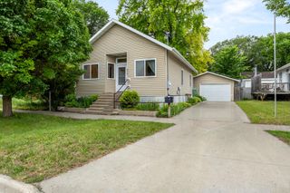317 15th Street S, Fargo, ND 58103