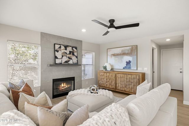 30258 N 40TH Place, Cave Creek, AZ 85331