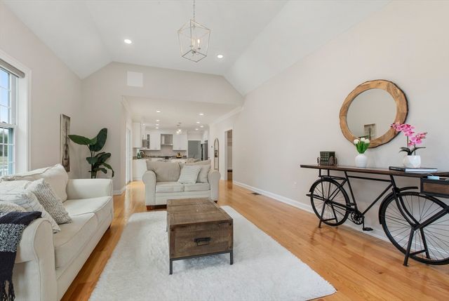 34 Beech St, Millis, MA 02054