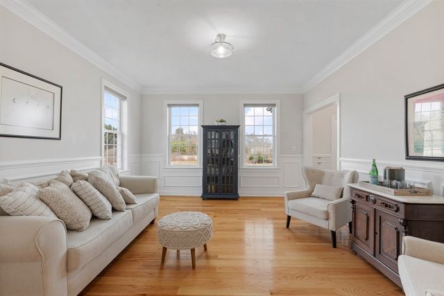 34 Beech St, Millis, MA 02054