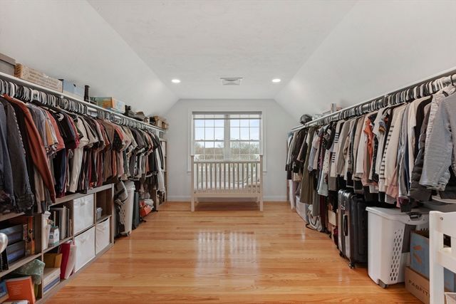 34 Beech St, Millis, MA 02054