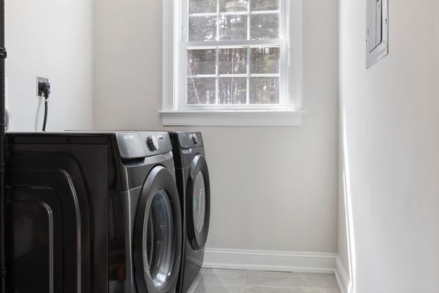 34 Beech St, Millis, MA 02054