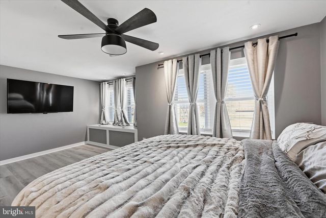 1416 SUMMIT, Marcus Hook, PA 19061