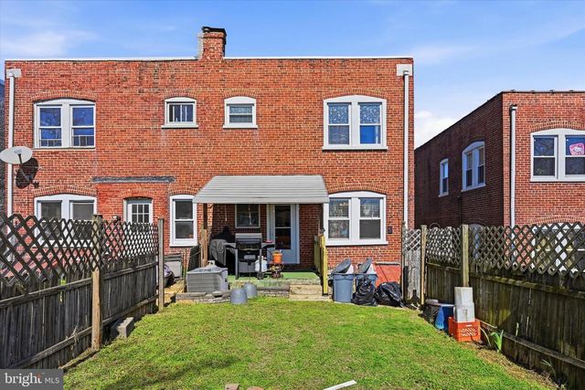 1416 SUMMIT, Marcus Hook, PA 19061