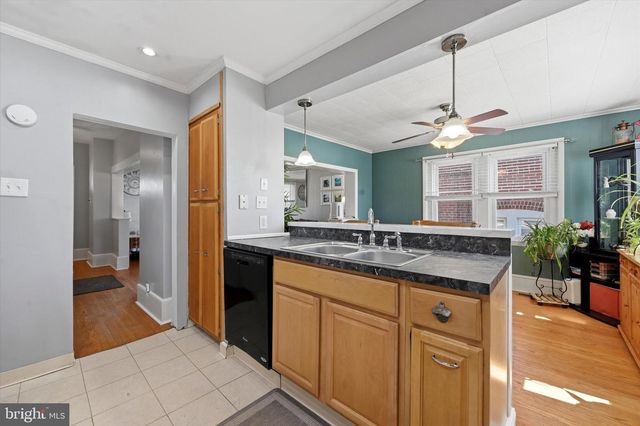 1416 SUMMIT, Marcus Hook, PA 19061