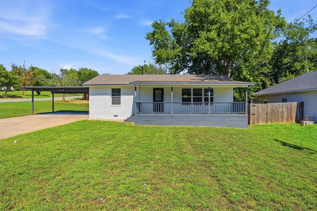 703 E Sears Street, Denison, TX 75021