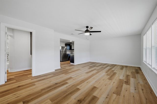703 E Sears Street, Denison, TX 75021