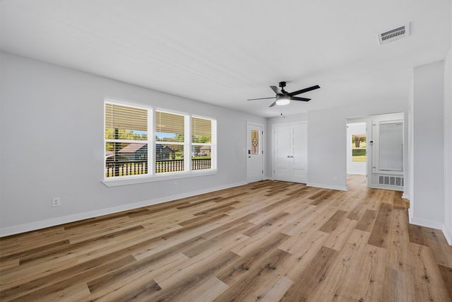 703 E Sears Street, Denison, TX 75021