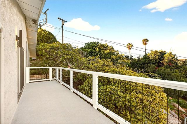 358 Sunrise Circle, Vista, CA 92084