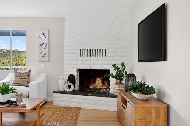 358 Sunrise Circle, Vista, CA 92084