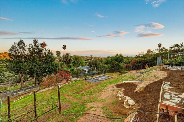 358 Sunrise Circle, Vista, CA 92084