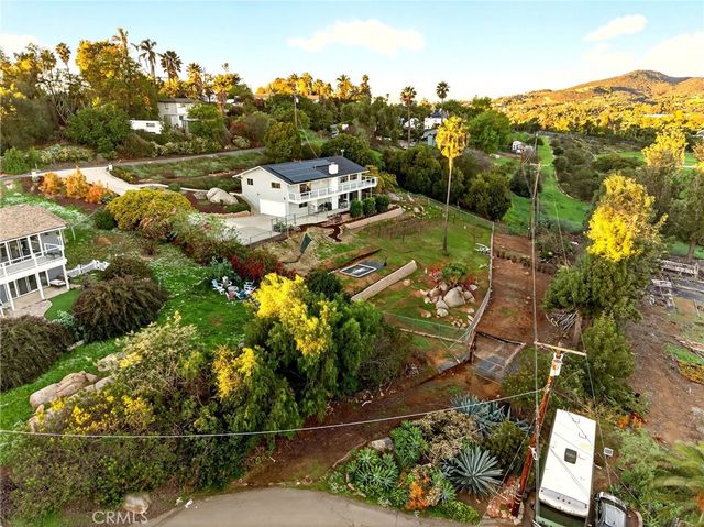 358 Sunrise Circle, Vista, CA 92084