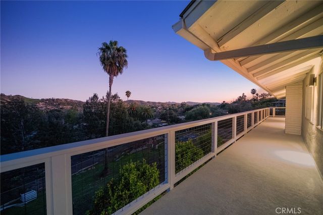 358 Sunrise Circle, Vista, CA 92084