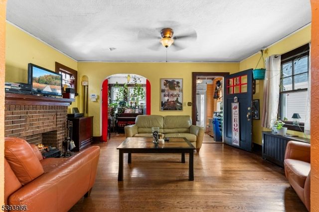 307 Ellery Ave, Newark City, NJ 07106