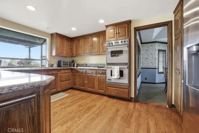 24300 Sylvan Glen, Calabasas, CA 91302