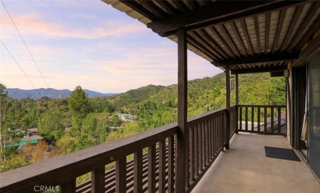 24300 Sylvan Glen, Calabasas, CA 91302