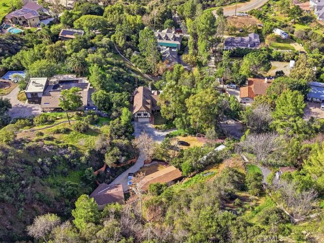 24300 Sylvan Glen, Calabasas, CA 91302
