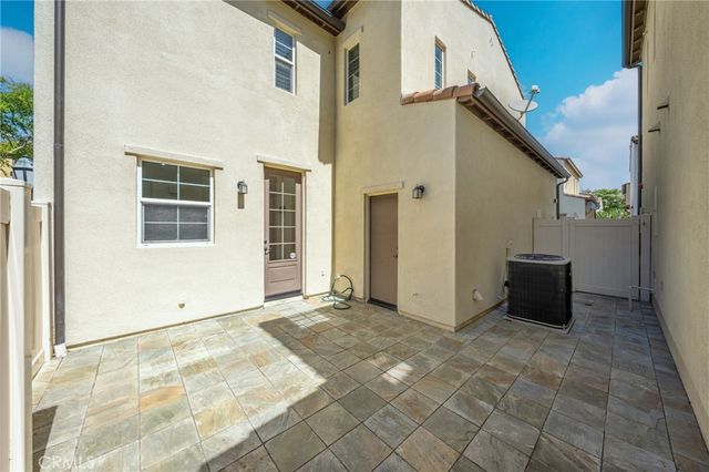 906 Terrace Ln W, Diamond Bar, CA 91765