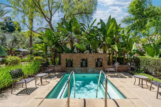 906 Terrace Ln W, Diamond Bar, CA 91765