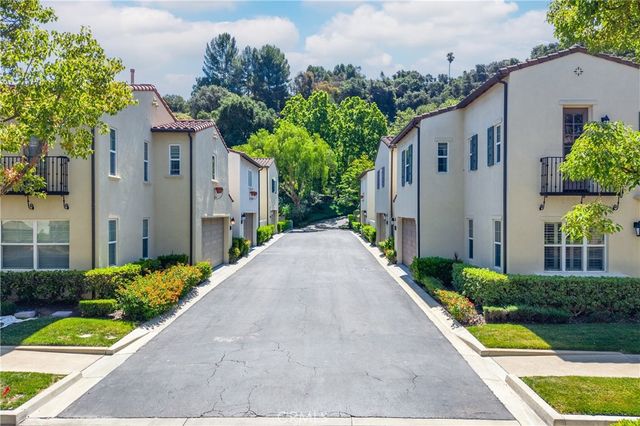 906 Terrace Ln W, Diamond Bar, CA 91765