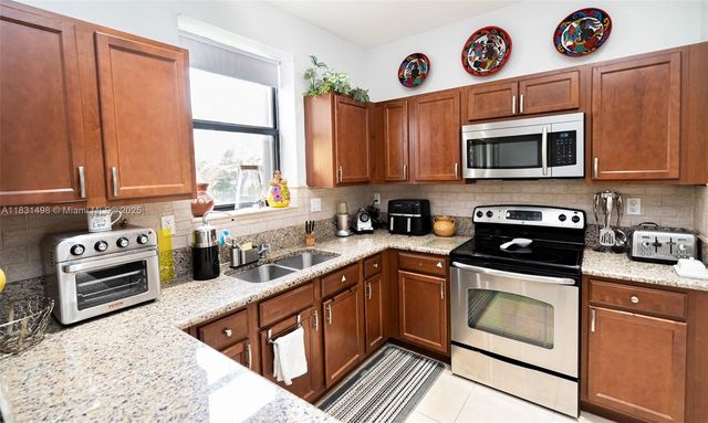 23480 SW 113th Ave 23480, Homestead, FL 33032