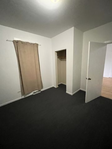 13841 FOREST Avenue, Dolton, IL 60419