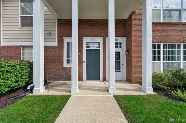 16885 Carriage Way 5, Northville, MI 48168