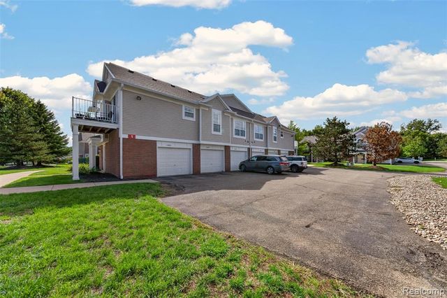 16885 Carriage Way 5, Northville, MI 48168