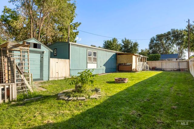 430 2nd St N, Nampa, ID 83687