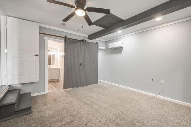 609 Hurst Street, Angleton, TX 77515
