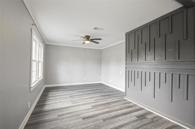 609 Hurst Street, Angleton, TX 77515