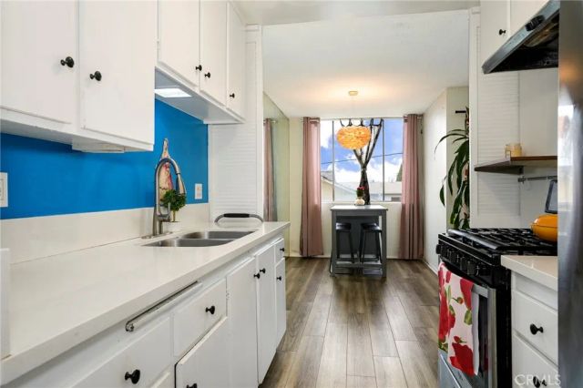 855 Victor Avenue 203, Inglewood, CA 90302