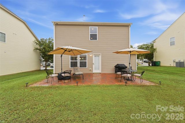 2516 Impatien Drive, Charlotte, NC 28215
