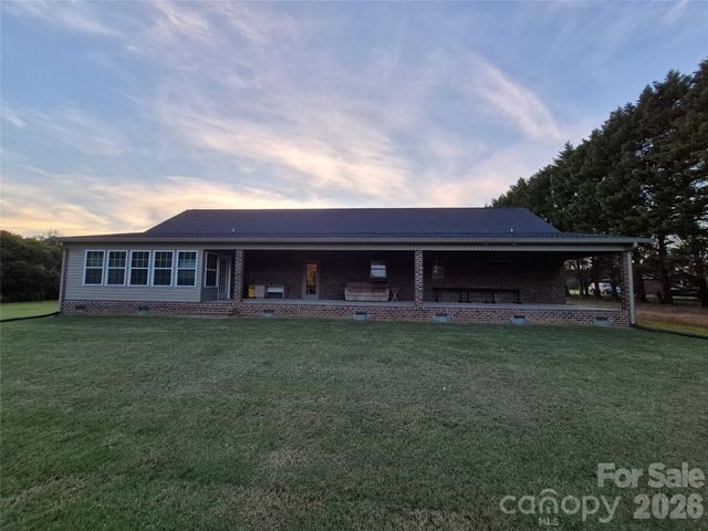 2306 Buffalo Shoals Road, Lincolnton, NC 28092