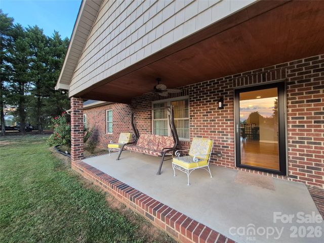 2306 Buffalo Shoals Road, Lincolnton, NC 28092