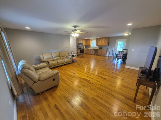 2306 Buffalo Shoals Road, Lincolnton, NC 28092