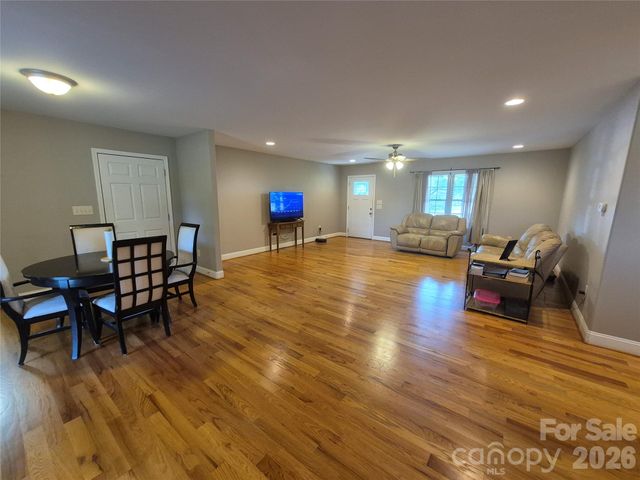 2306 Buffalo Shoals Road, Lincolnton, NC 28092