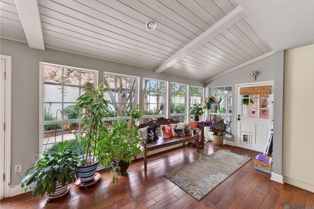 1778 Applewood Rd, Baton Rouge, LA 70808